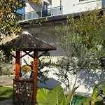Gasthof White 3*
