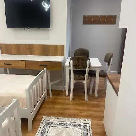 White Guest house Kamez