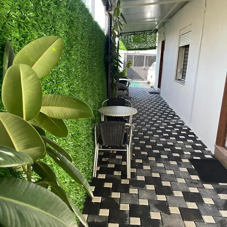 Guest house White *