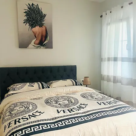 Guest house White Kamez